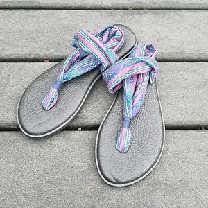 Sanuk Sandals
